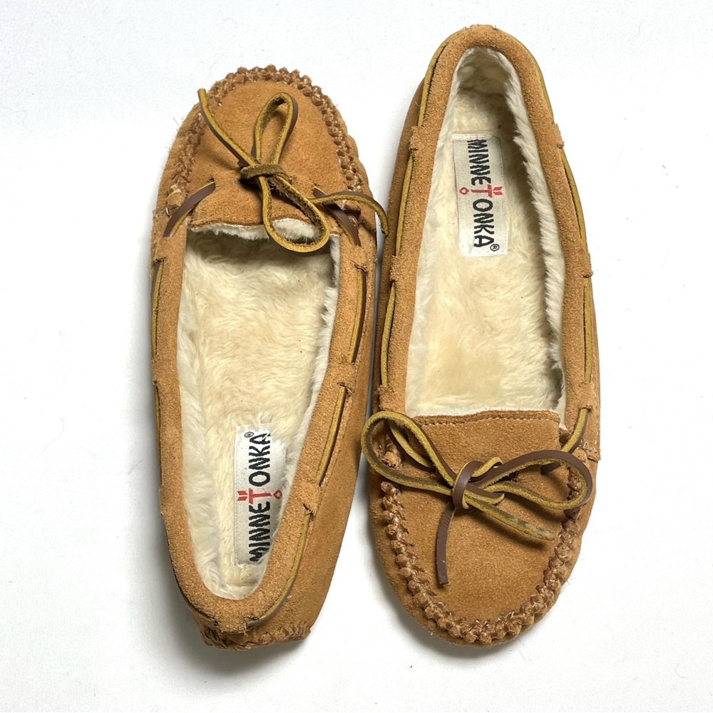 Minnetonka Kayla Suede Moccasin Faux Fur Cinnamon Brown Slippers EUC